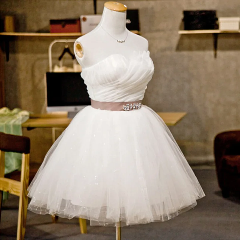 

Customed Short Beach Wedding Dress 2020 Backless Wome Organza Formal Bridal Party Gowns White Dress With Crystal Sash