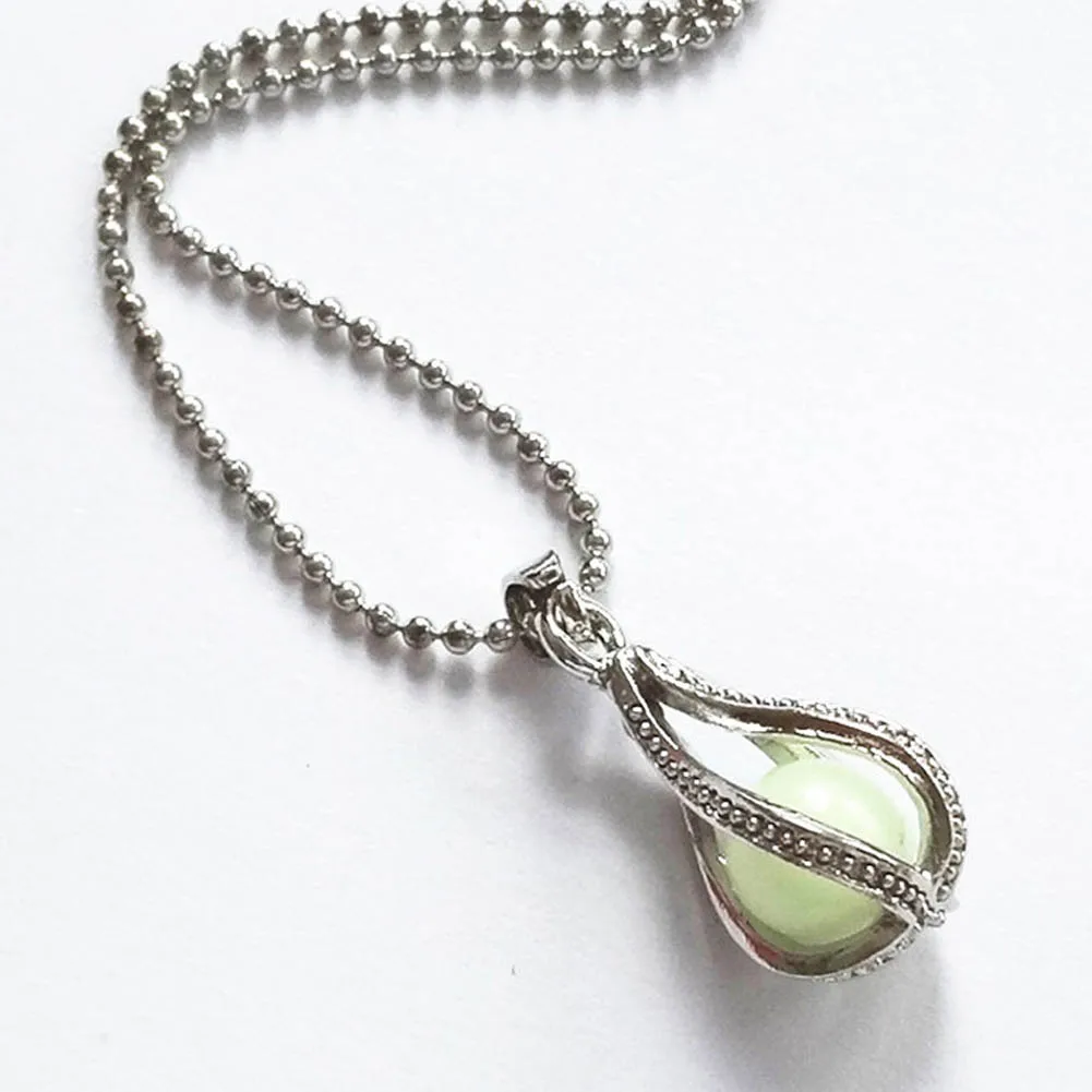 MMC Womens Necklaces Rely Tree of Life Clear Green Clear Stone Bridel Pendants