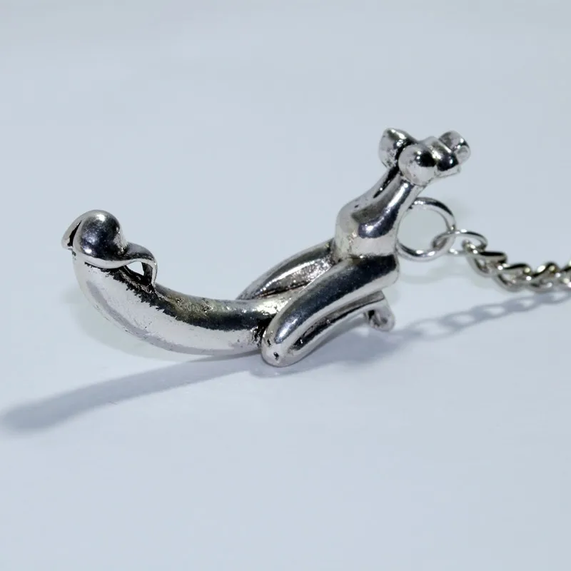 

Personality Retro Fun Keychain Male Genital Surprise Gift Key Ring Punk Car Pendant Private Custom Luxury Jewelry