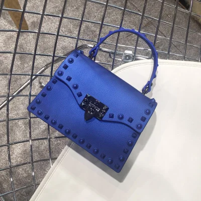 Женские сумки-мессенджеры с заклепками, роскошные сумки, женские сумки, дизайнерские ПВХ желейные сумки, модные сумки через плечо, женские Сумки из искусственной кожи - Цвет: L blue