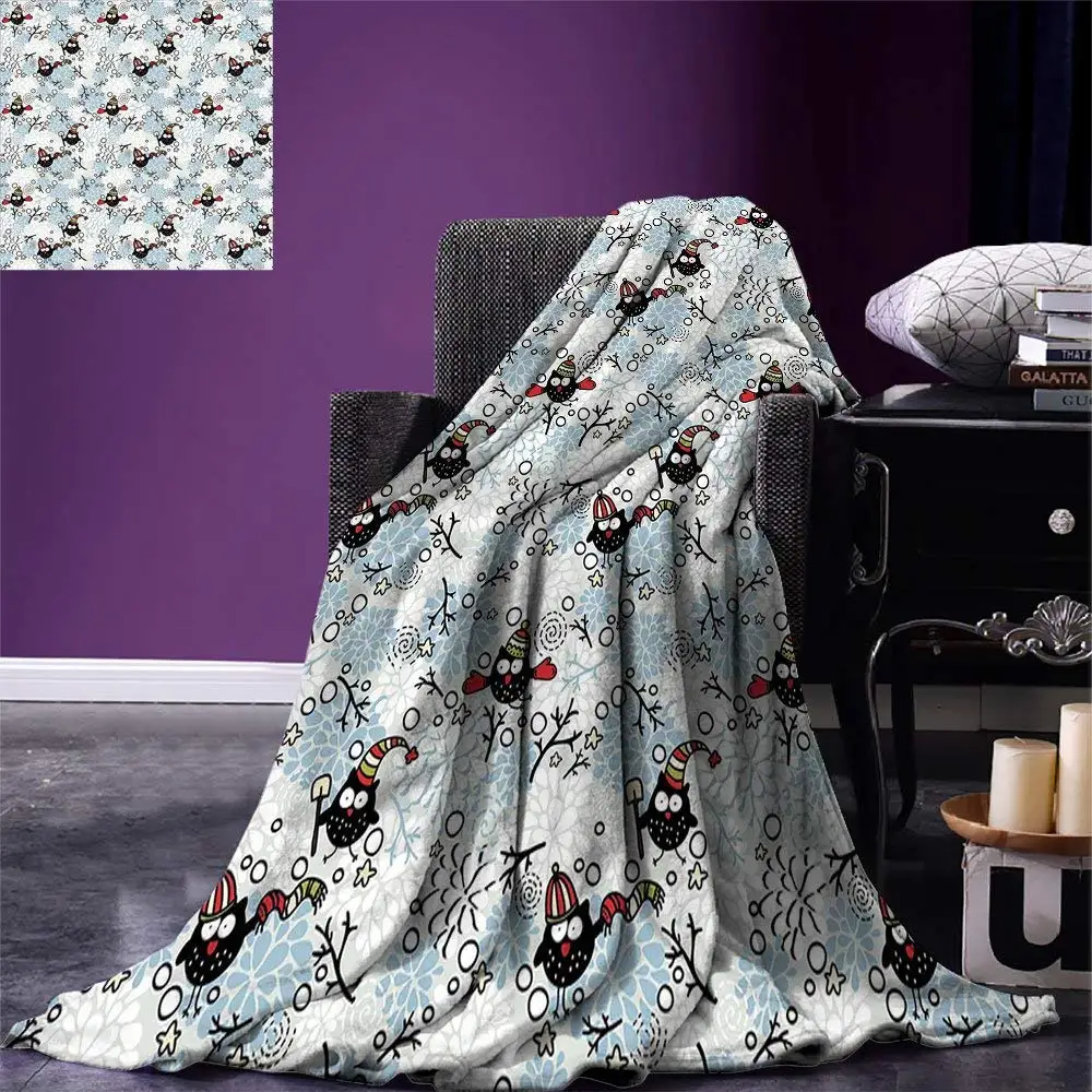 

Owls Throw Wintertime Pattern with Cute Characters and Snow Flowers Stars Doodle Style Xmas Theme Warm Microfiber Blanket
