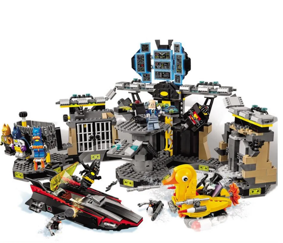 

Batman Series secret headquarters Batcave Break-in Building Blocks Bricks Movie Model Kids Toys Marvel Compatible Legoings