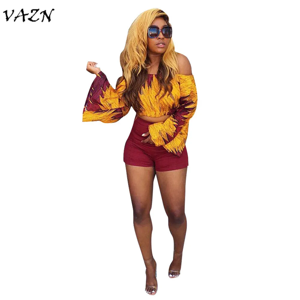 

VAZN 2018 Summer New Arrive Famous Brand 2 Pieces Casual Beach Women Set Print Slash Neck Flare Sleeve Shorts Women Set LS6067