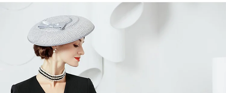 2_ladies felt hats
