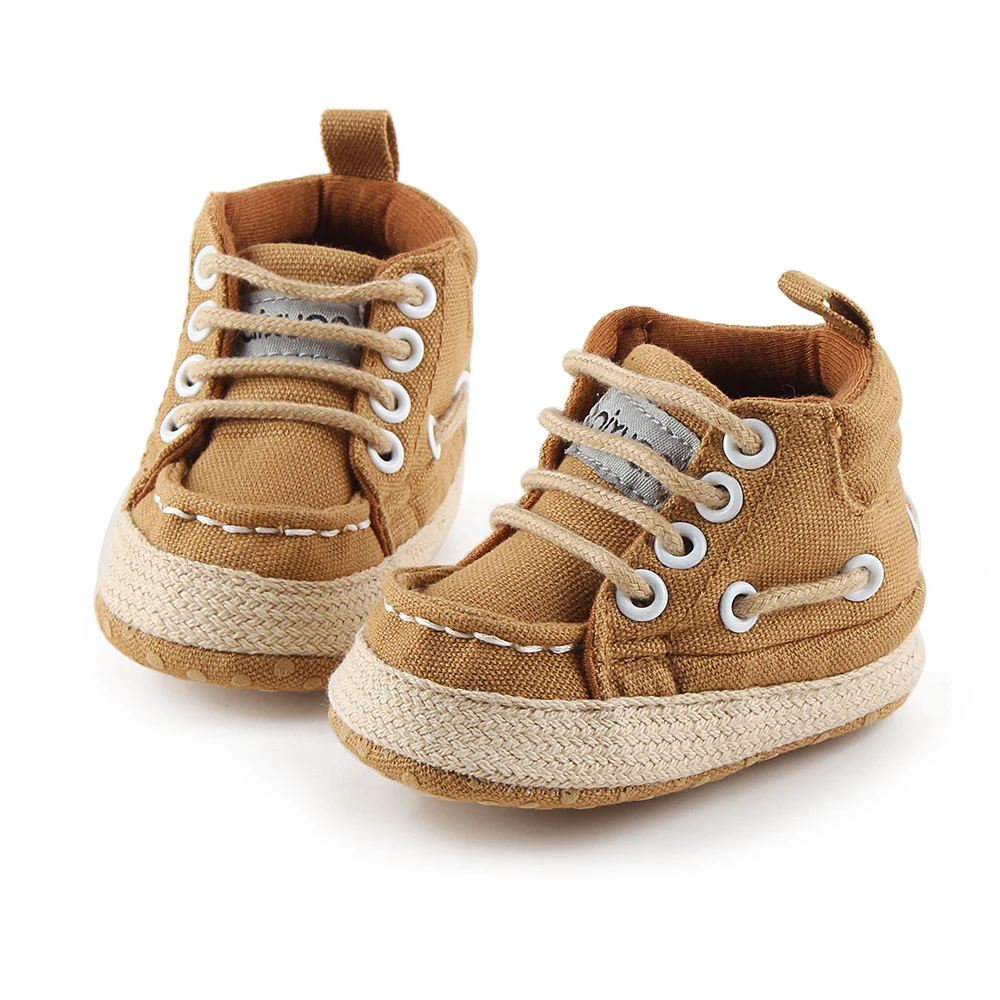 Delebao на шнуровке кроссовки обувь для мальчика имеют качественное ощущение весенне-осенние Первые ходунки