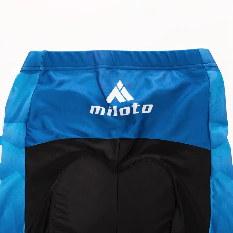 CC8033a02