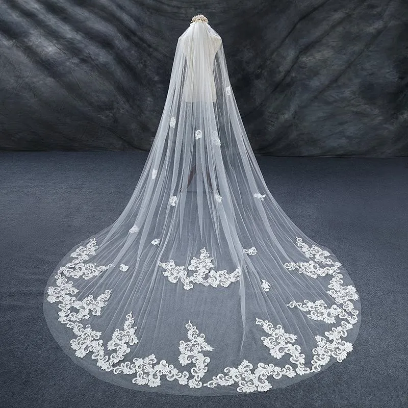charming-ivory-3.5-meters-long-train-applique-wedding-bridal-veils-wedding-veils-bridal-accessories-veils-v401078