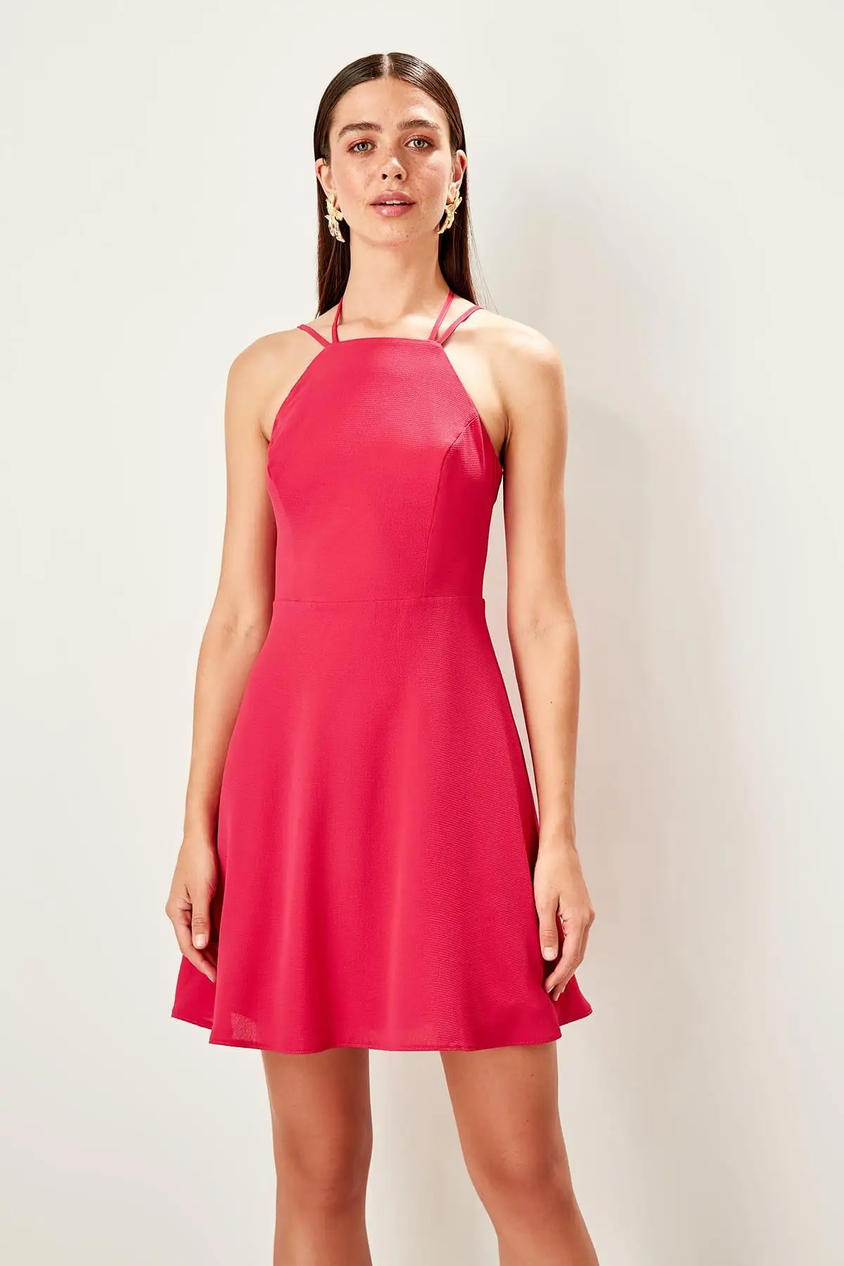 

Trendyol Fuchsia Halter-neck Dress TWOSS19LJ0357