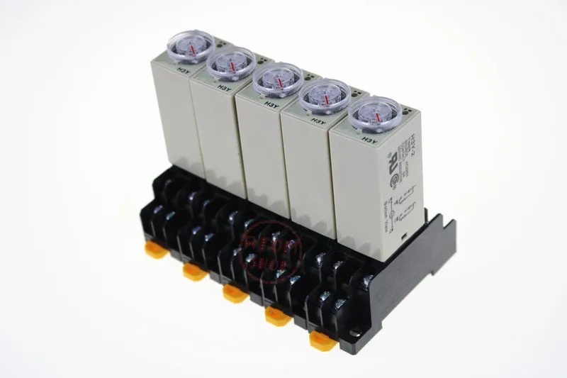 

1SET H3Y-2 10M 110V Small time relay power on time delay silver point