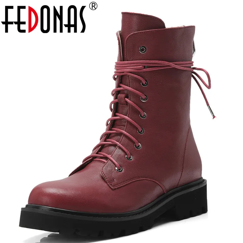 

FEDONAS 2019 Brand Women Genuine Leather Ankle Boots Round Toe Lace Up Martin Shoes Woman Med Heels Short Warm Snow Boots