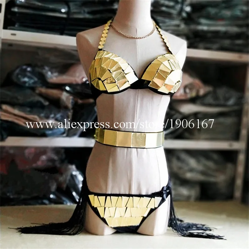 Mirror female costumes ballroom 01