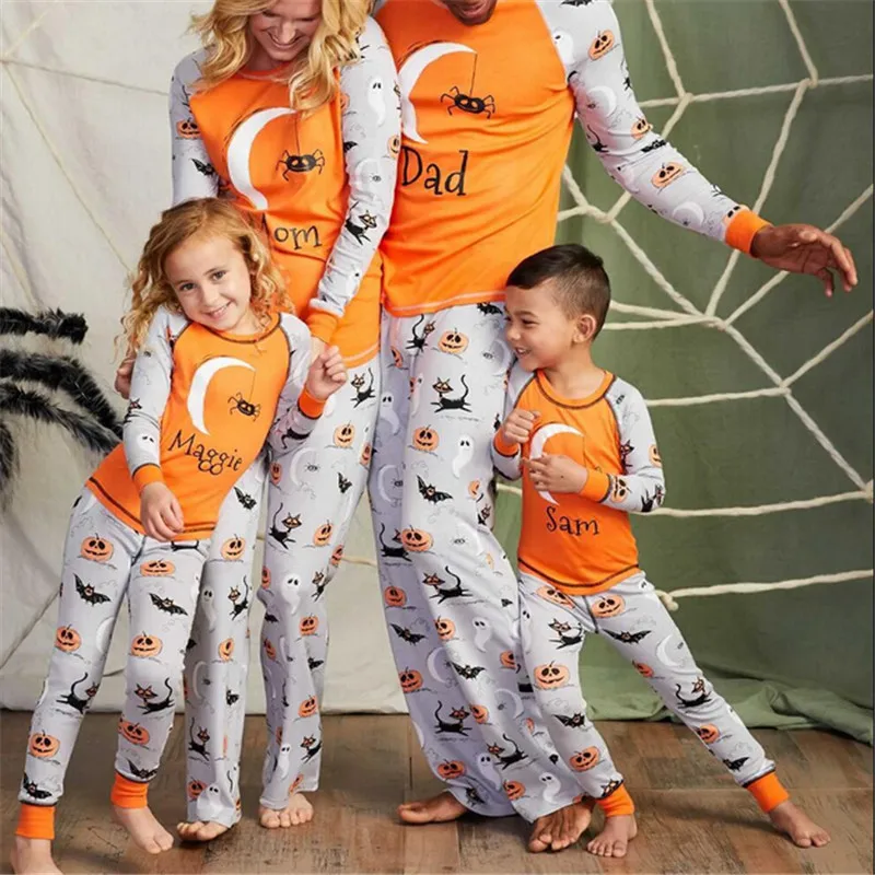 

Halloween Family Pajamas Mom Dad Children Matching Clothes 2019 Parent-child Spider Printed Sleepwear Fashion Halloween Homewear