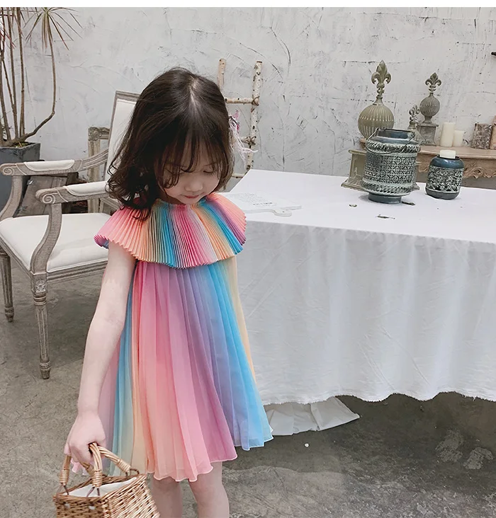 Одежда в летнем стиле радуги для маленьких девочек плиссированные платья шифоновые вечерние платья Одежда для девочек милые хлопковые горничной детское платье