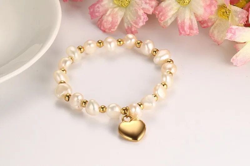 Meaeguet Cute Heart Charm Freshwater Pearls Bracelet For Women High Polished Stainless Steel Beaded Bracelet Band (4)