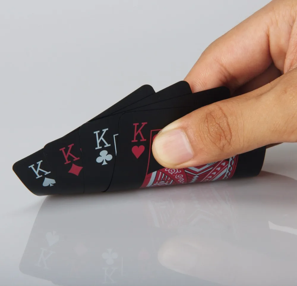 Новое поступление ПВХ покер красный/серебристый/синий принт дизайн водоотталкивающие игральные карты Новинка коллекция подарок прочный черный пластиковый покер