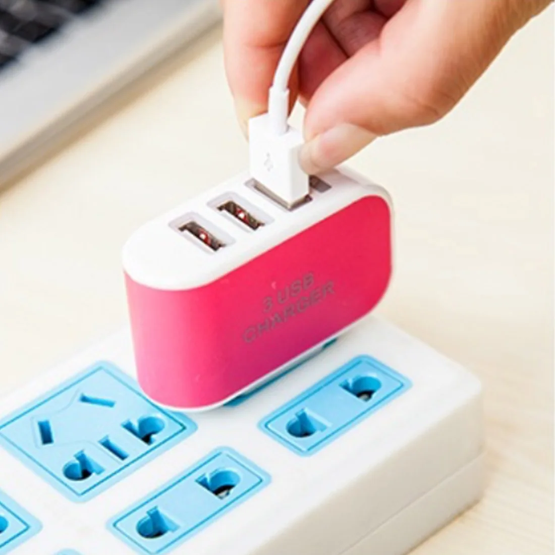 Высокоскоростное Зарядное устройство переменного тока с тройным USB портом 3 1