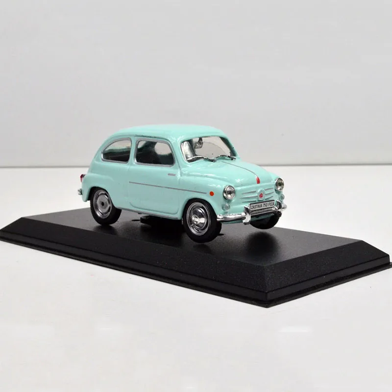 

1/43 Alloy Vapor Model Yugoslavian Mini Cars ZASTAVA 750 Vintage Vehicle Model Collection Car Toys
