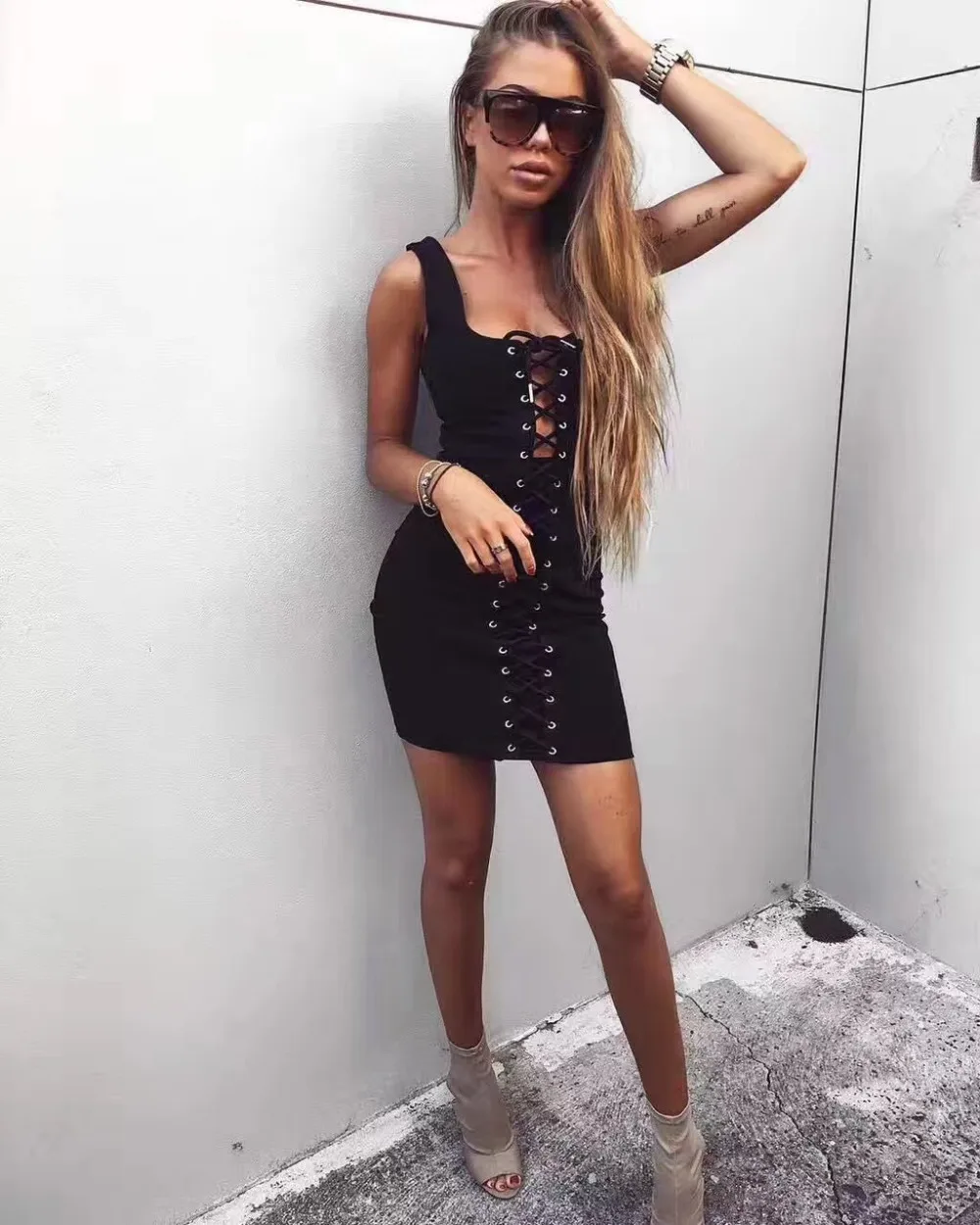 Sexy Bandage Dress Image 1