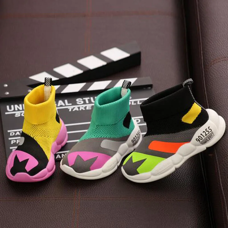 

Autumn Spring New Arrival Boys' Girls' Children Breathable Flyknit Stretch Fabric Breathable Comfortable Ankle Shoes Non-slip