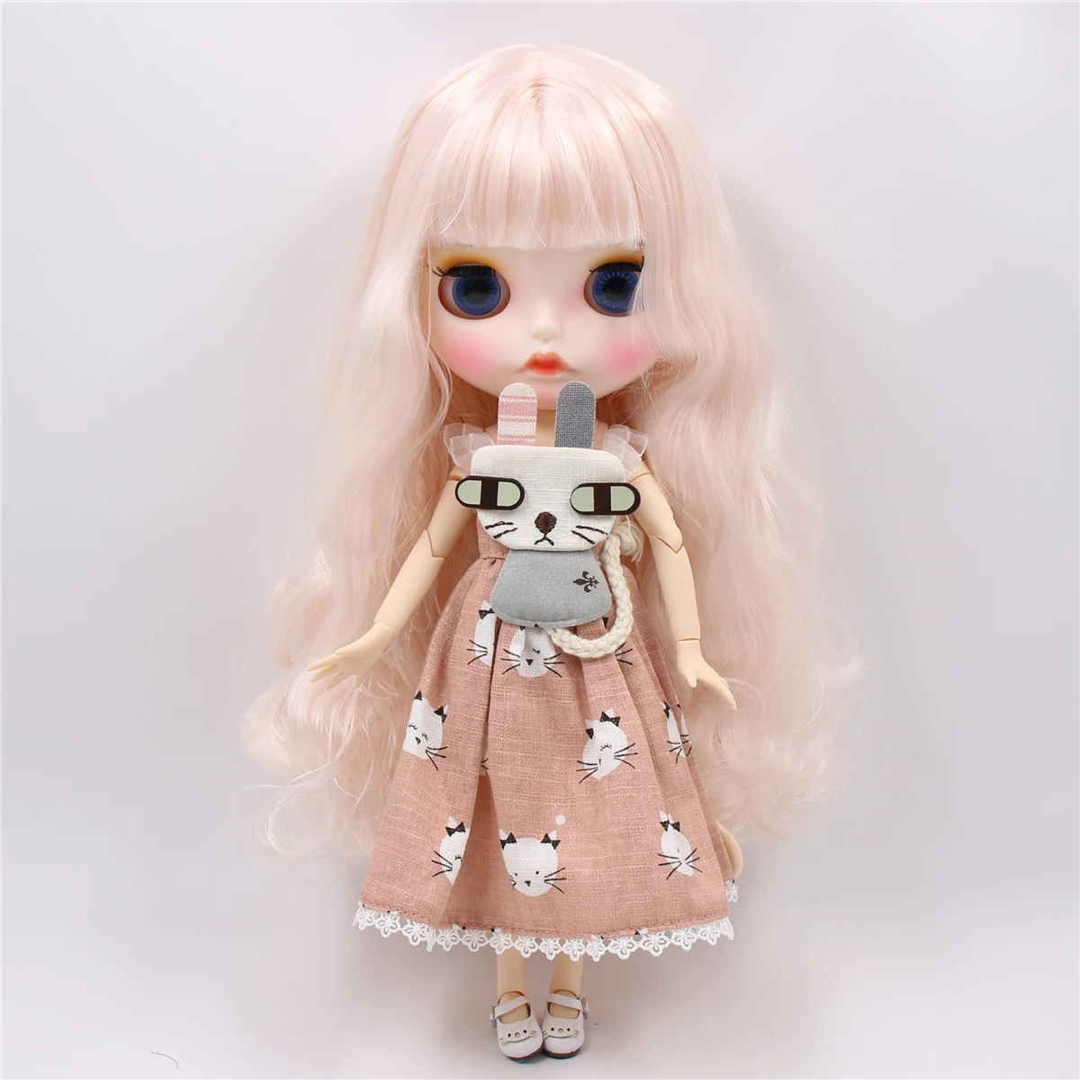 Neo Blythe Doll with Pink Hair, White Skin, Matte Pouty Face & Custom Jointed Body 1