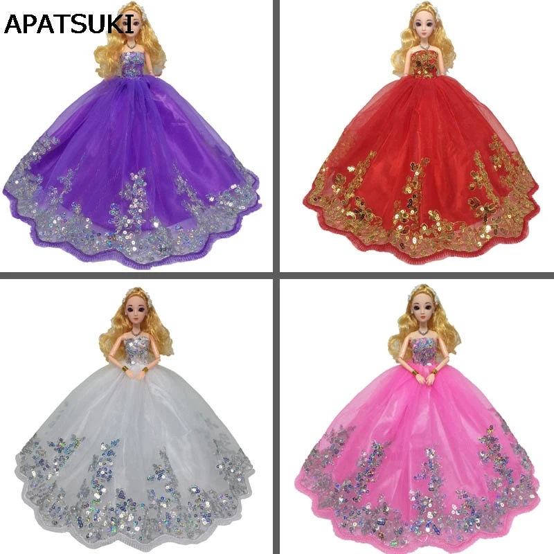 grande poupee barbie