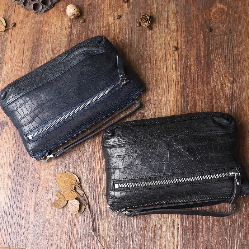 AETOO Original vintage leather clutch bag Men  first layer leather handbag Multifunctional Clutch soft leather men