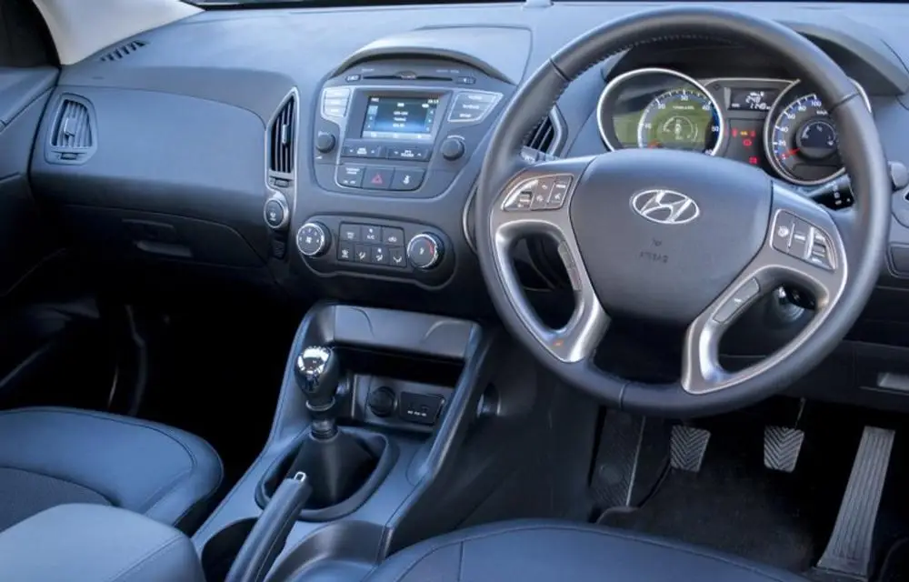 Автомобильное радио GPS фронтальная камера Бесплатная карта USB vidio HD1080 для Hyundai Tucson