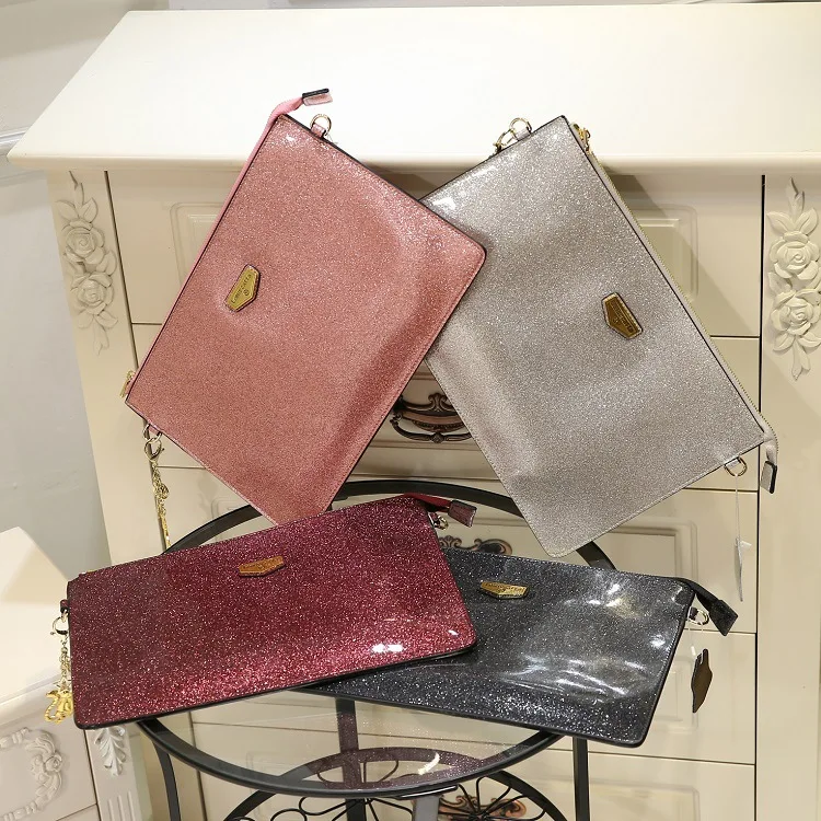 

Pearlescent lacquered leather handbag leather chain lady bag dinner bag single shoulder bag inclined bag