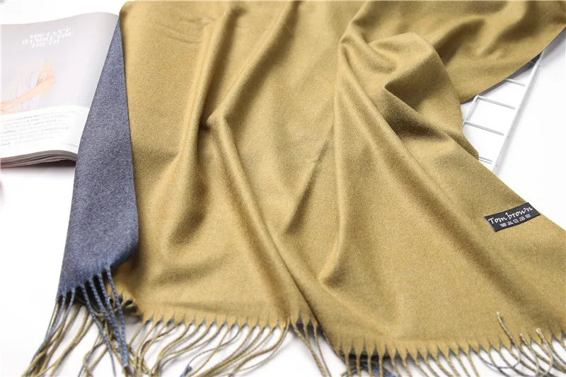 Дизайн новые зимние женские шарф модные однотонные двухсторонний мягкие кашемировые шарфы шали и палантины бандана женский платок кисточкой шарфы женские