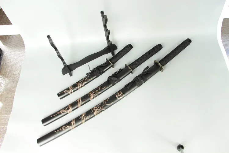 

Hot Sale 3pcs/Set Handmade Japanese Samurai Katana Wood Sword Custom Real Espadas Katanas Home Decoration New Fashion Sword