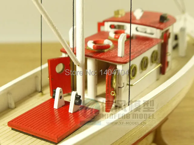 Hobby ship model kit Scale 1/66 NAXOS 1849 fishing-boat