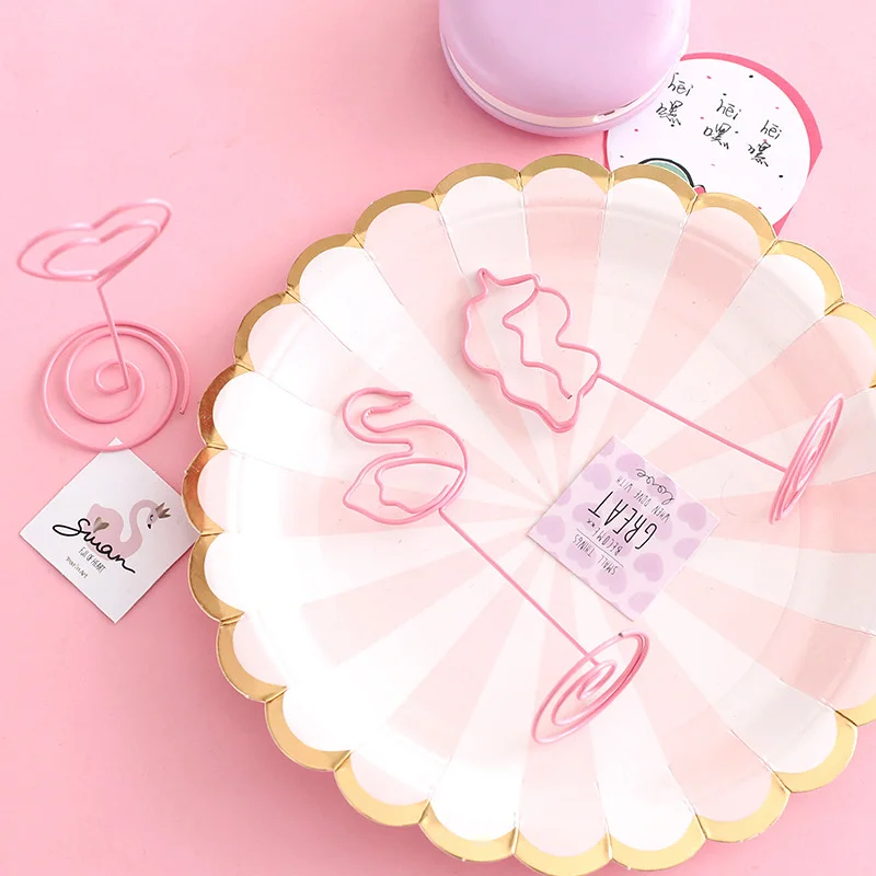

Desk Notes Folder Unicorn Heart Shape Clips Table Photo Memo Number Name Clips Message Clips Wedding Favors Place Card Holder