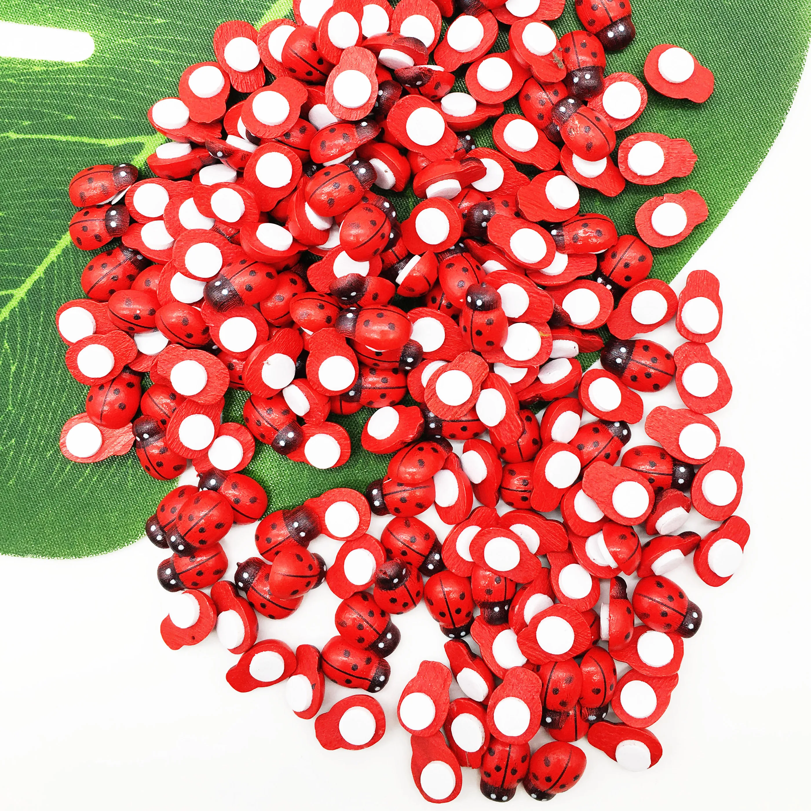 100pcs wooden ladybug decal painted adhesive DIY crafts decoration