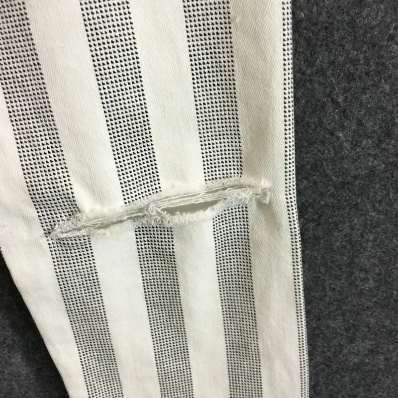 2773569229_1561218499