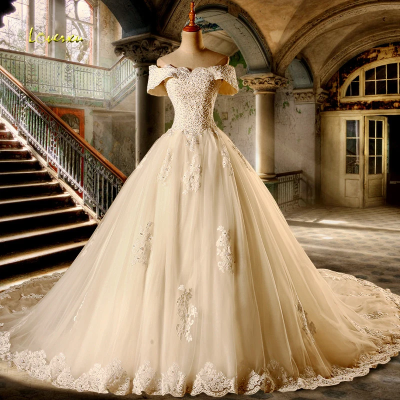 

Loverxu Vestido De Noiva Sexy Boat Neck A Line Wedding Dresses 2019 Short Sleeve Appliques Beaded Vintage Bridal Gown Plus Size