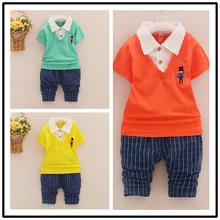 Комплект для маленьких девочек и мальчиков, летний комплект детской одежды, модные костюмы для малышей повседневный костюм с короткими рукавами