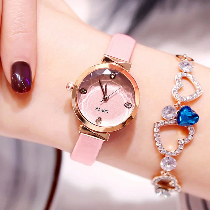 

Luxury Small Leather Watches Women Creative Fashion Pink Quartz Watches For Reloj Mujer 2019 Ladies Wrist Watch relogio feminino