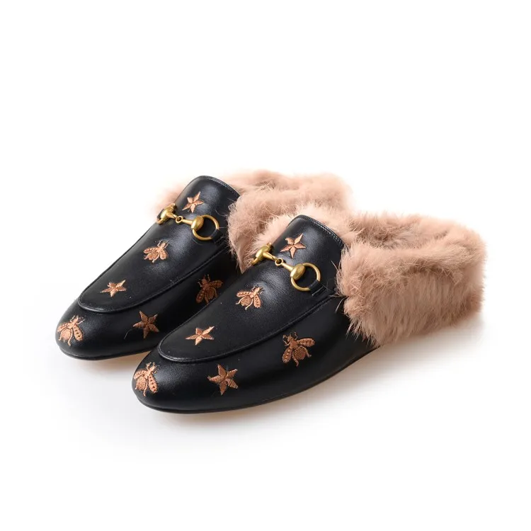 

Womens Embroider Bee Real Leather Fur Furry Backless Loafer Slippers Mules Slide Metal Decor Princetown Shoes Warm Winter