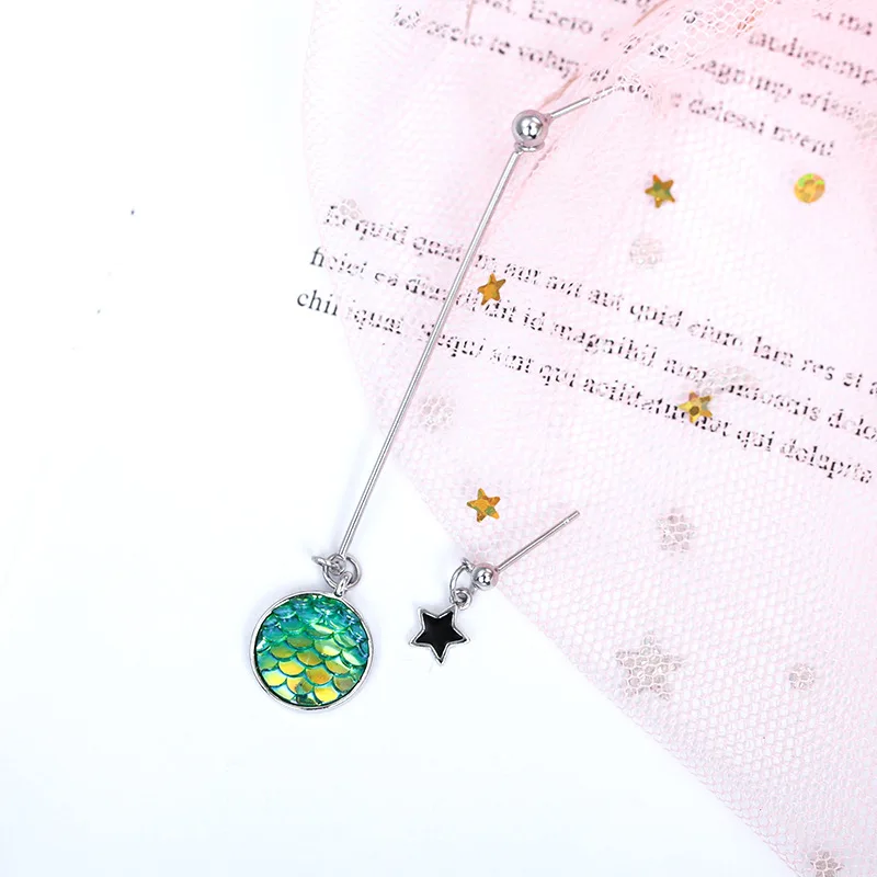 

Asymmetric Green Scale Star 925 Sterling Silver Dangling Earrings