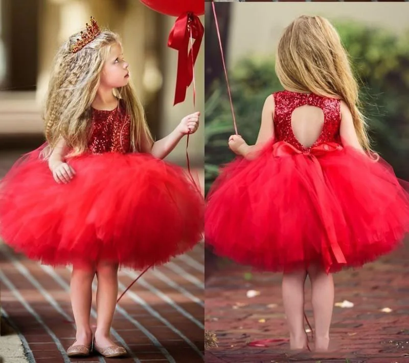 

Red Tulle Ball Gown Flower Girls' Dresses for Weddings with Ribbon Backless Gown