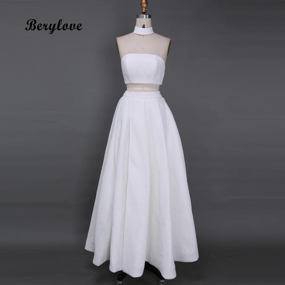 BeryLove модные белые платья из двух частей для выпускного вечера длина в пол с бретелькой через шею сексуальное платье с открытыми плечами с запахом юбка с разрезом платья для выпускного вечера