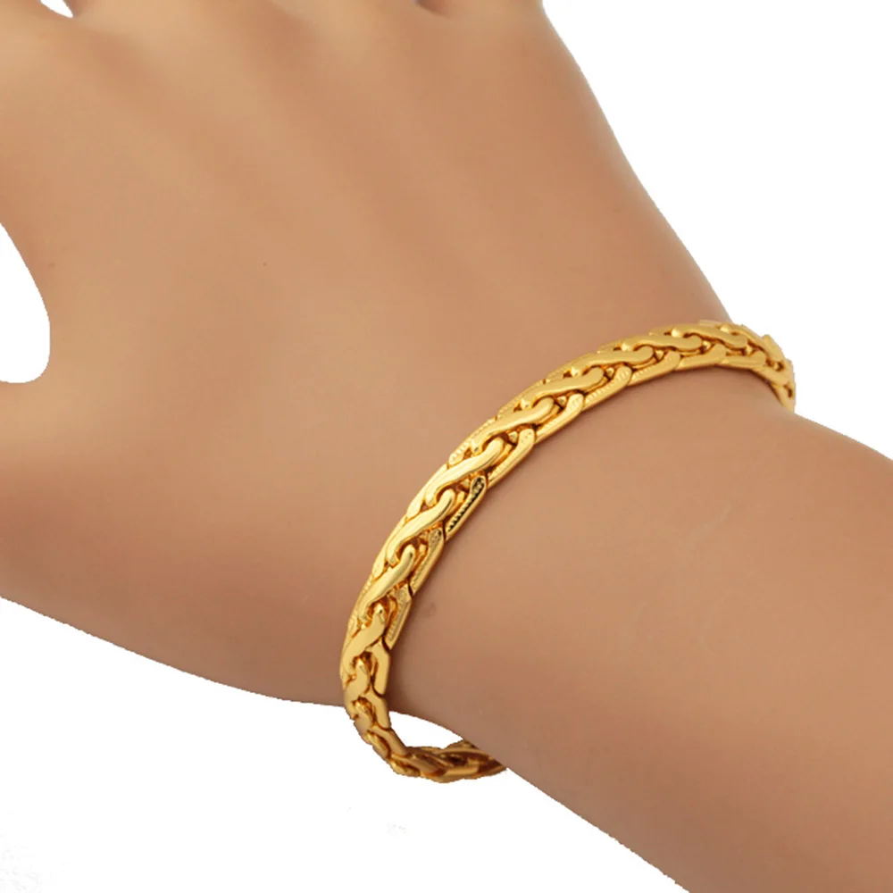gold breslate design for man price