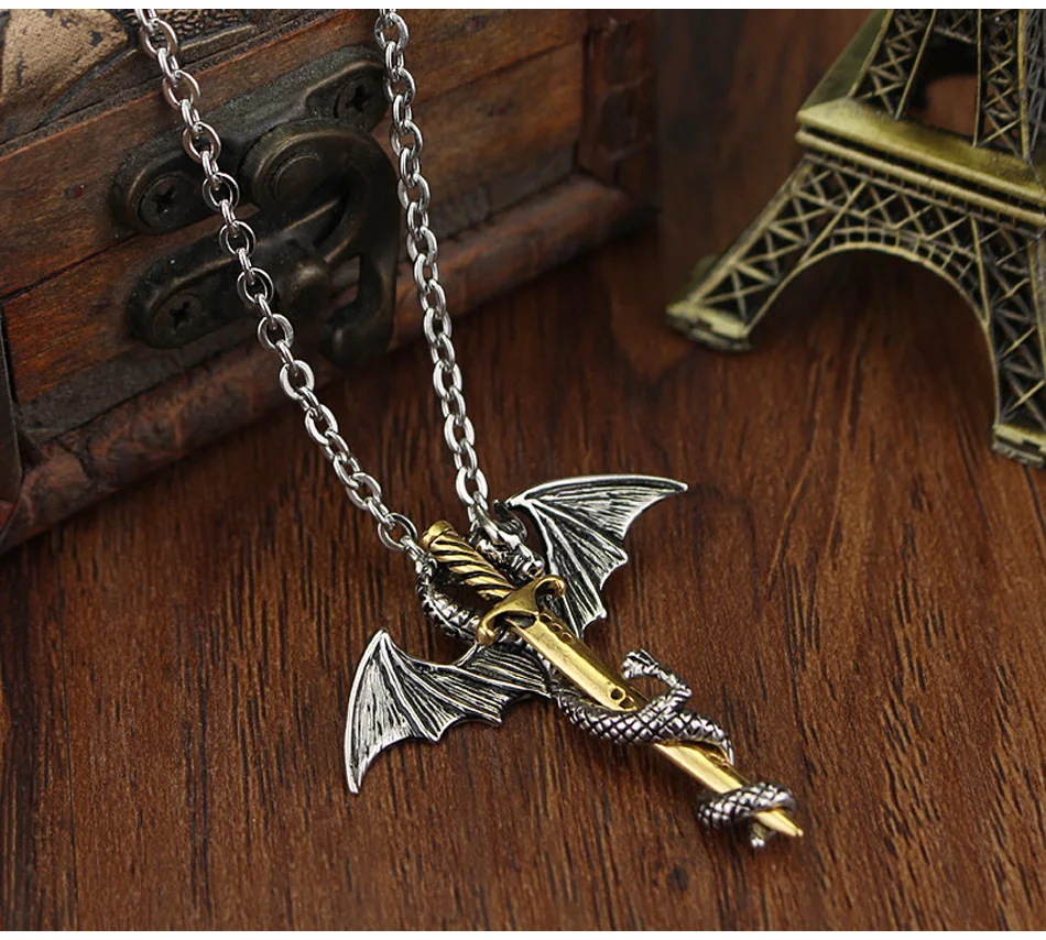 D-Necklace