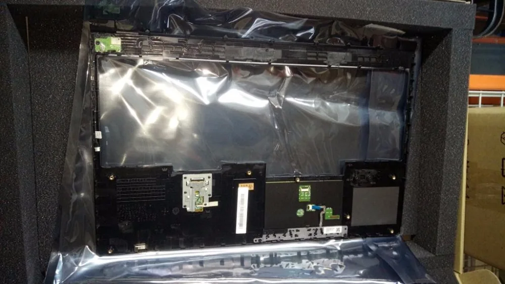 P50   00UR828