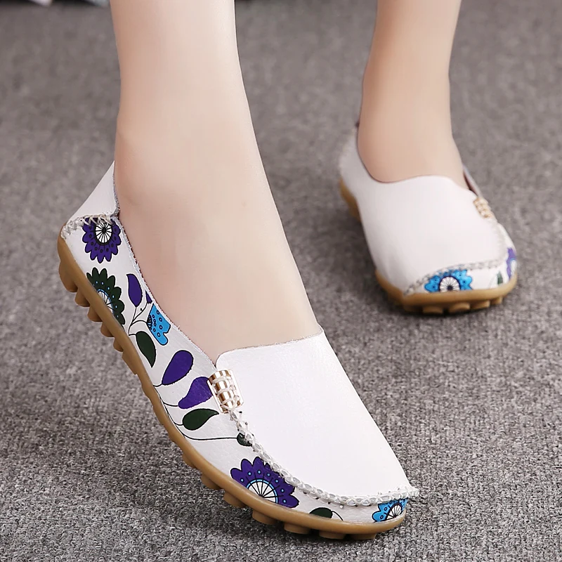 

2019 Casual Women Flats Shoes Summer Female Shoes Slip on Casual Platform Leather Shoes Women Balck Big Size