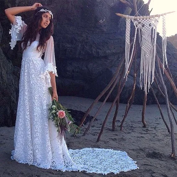 Hot 2019 Flare Sleeve Lace Boho Beach Wedding Dresses Plus Size Half