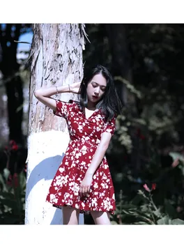 

French Lady Reveal White Vintage Floral V neck Slim Dress vintage casual flower printed dress women