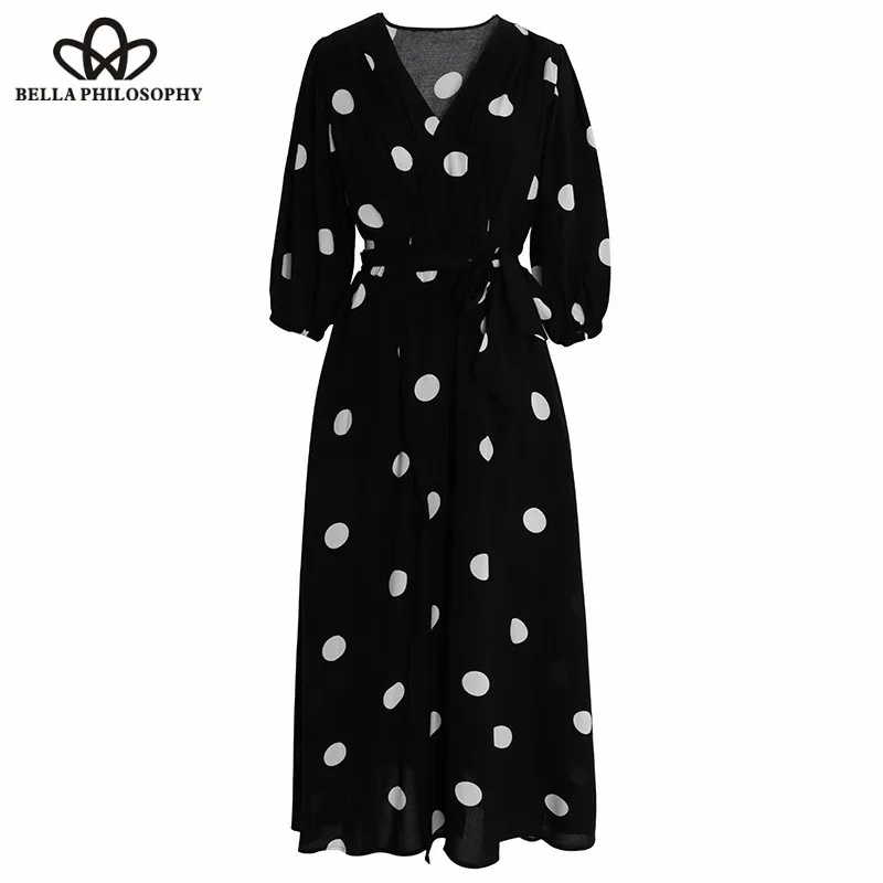 2019 NEW Summer Boho Dress Korean Fashion V-neck Ladies Long Dress Casual Half Sleeve Dot Dress Female Holiday Beach Dress
