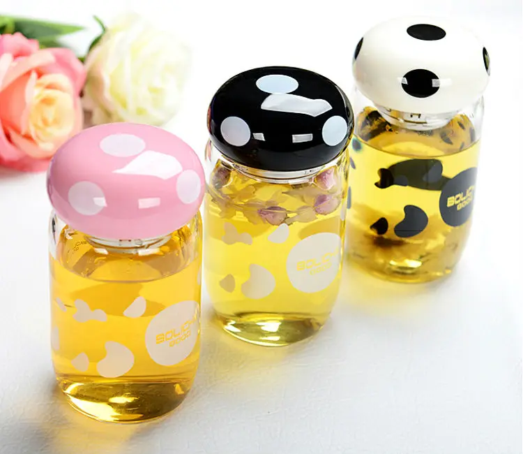 300ml Creative Glass Water Bottle Mushroom Design with Filter Mini Glass Water Bottle Portable Juice Milk Cups with Cover Lovely Gifts for Girls (4)