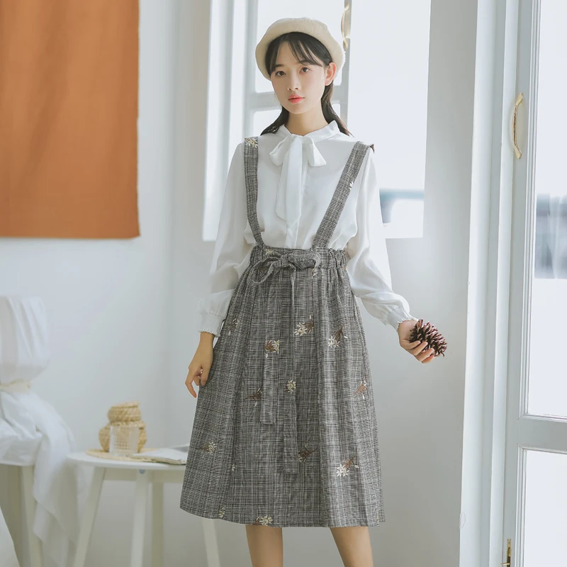 

Mori Girl Autumn Spring Embroidery Sundress Spaghetti Strap Plaid Cotton Mujer Vestidos Vintage Elegant Floral Sleeveless Dress